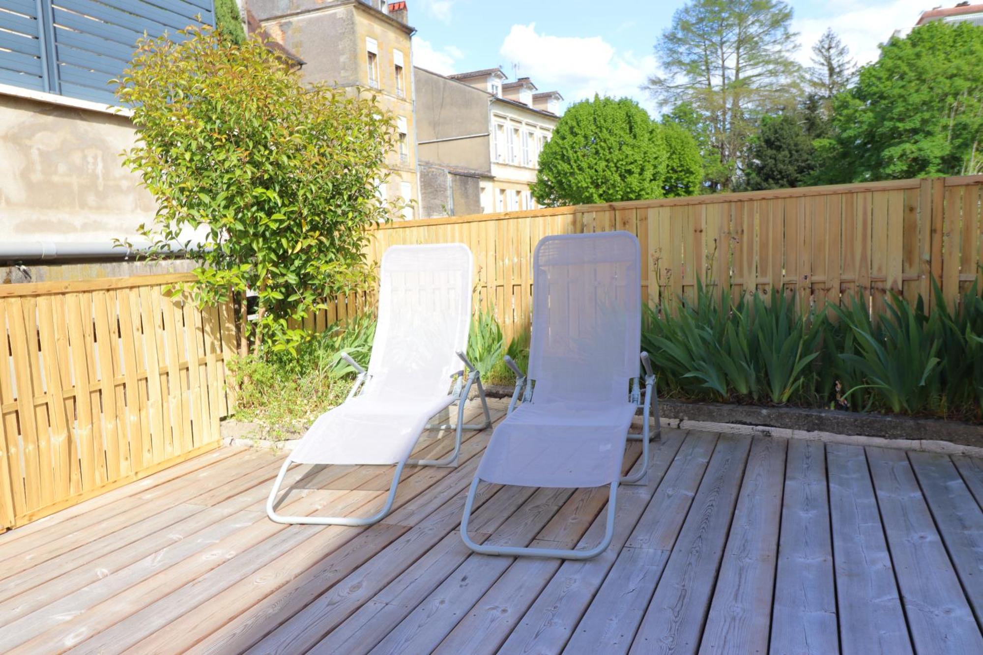 Le Terrazza - T3 Hyper-Centre Avec Terrasse Privative Lejlighed Bergerac Eksteriør billede